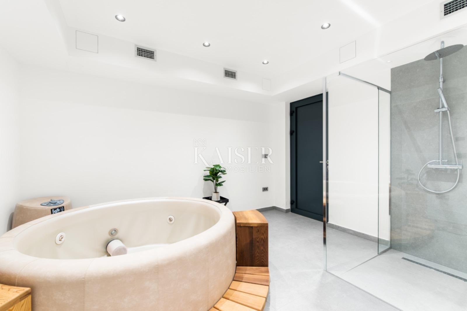 Haus Zu verkaufen - Istarska Kaštelir-Labinci
