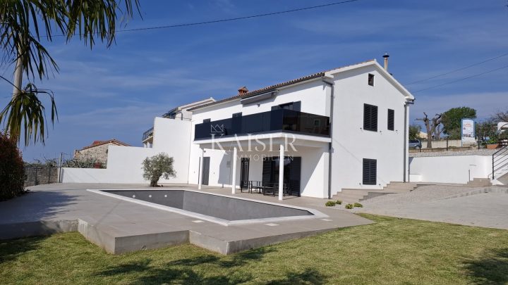 Haus Zu verkaufen - Istarska Kaštelir-labinci - foto 2/44
