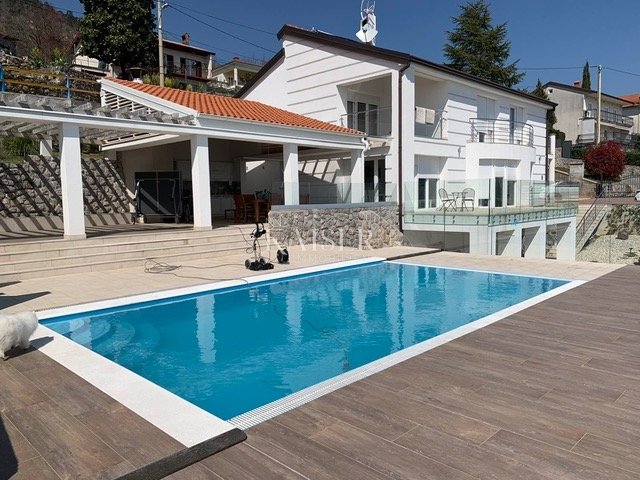 Dom Na predaj - Primorsko-goranska Opatija - Okolica - foto 1/14