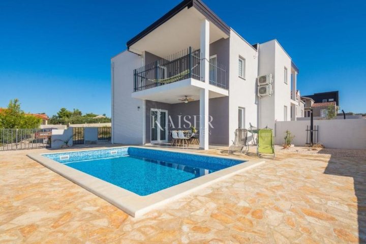 Casa in vendita 88 m² – Vir