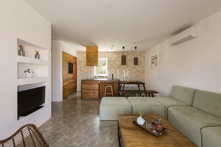 Appartamento in vendita 83 m² – Nerezine