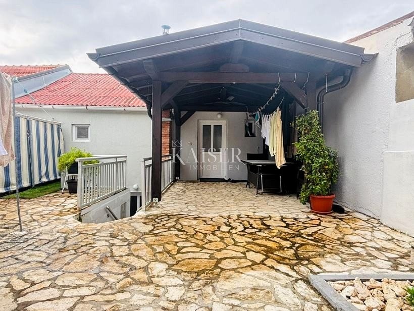 Kuća Na prodaju - Zadarska Kolan