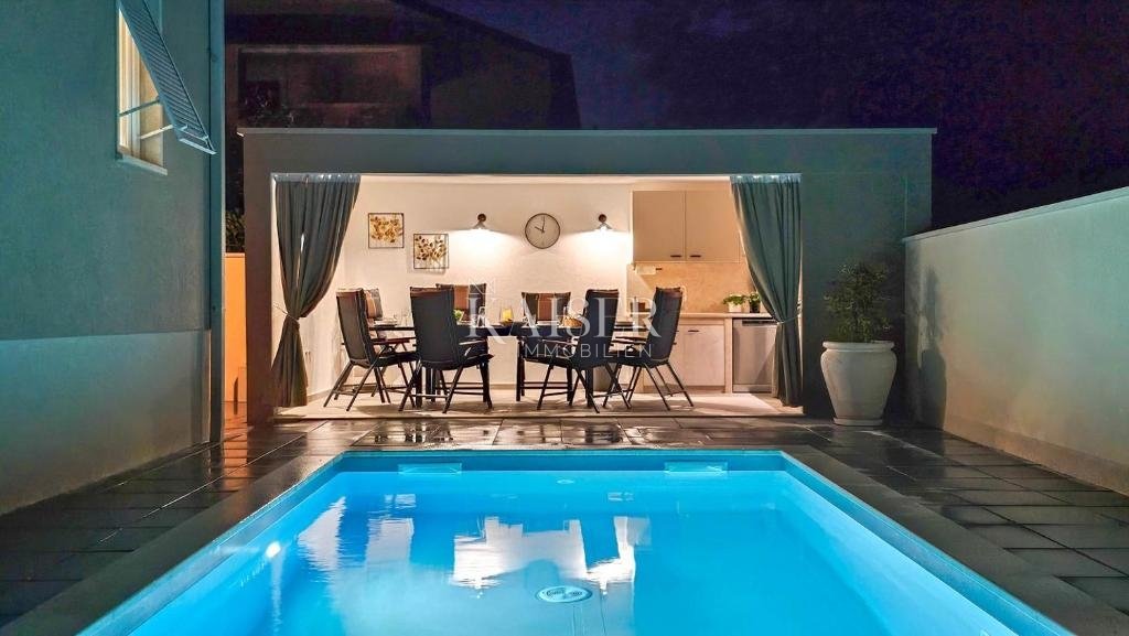 Haus Zu verkaufen - Istarska Umag - foto 1/28