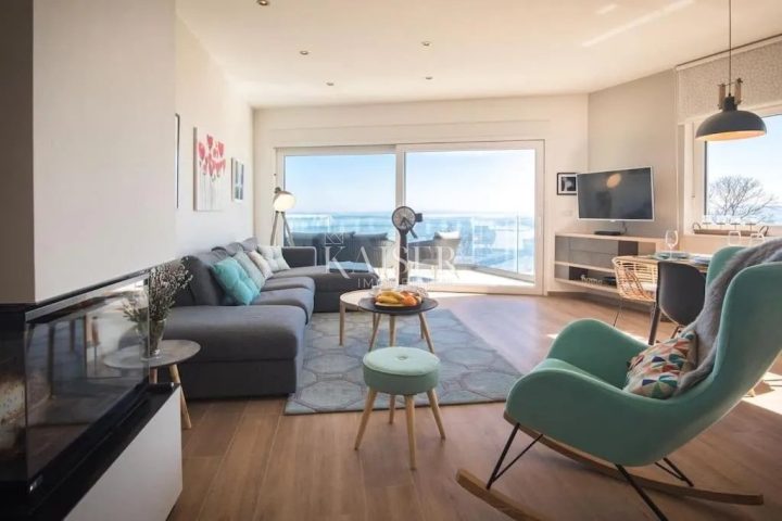 Stan za najam 136 m² – Pobri