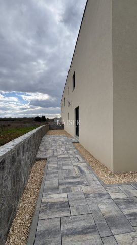 Kuća Na prodaju - Privlaka - foto 5/29