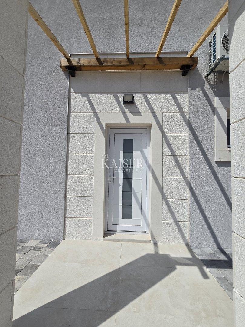 Haus Zu verkaufen - Šibensko-kninska Rogoznica
