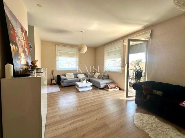 Stan na prodaju 95 m² – Biograd Na Moru