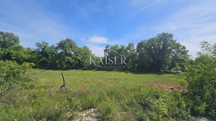 Grundstück zu verkaufen 1186 m² – Makovci