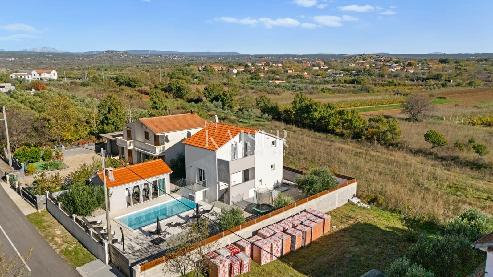 Hiša Naprodaj - Zadarska Polača
