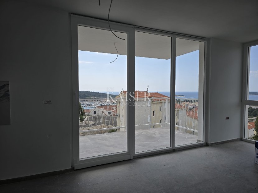 Apartment Zu verkaufen - Šibensko-kninska Rogoznica