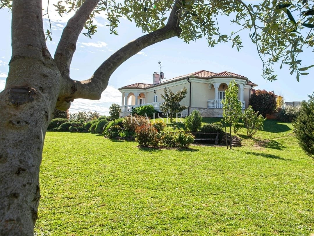 Land For sale - Istarska Umag
