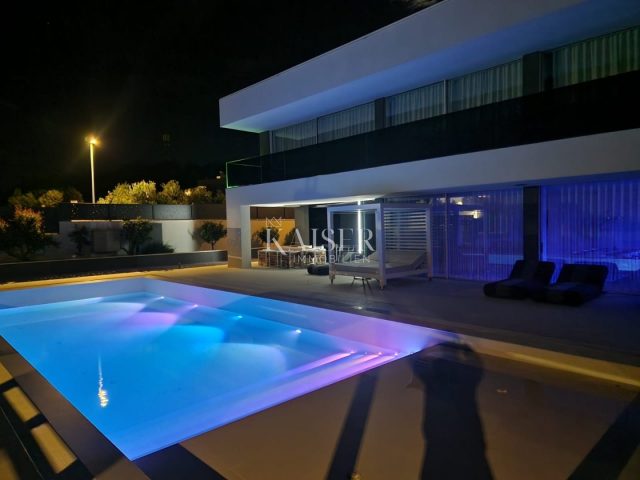 Kuća Na prodaju - šibensko-kninska Vodice - foto 3/15