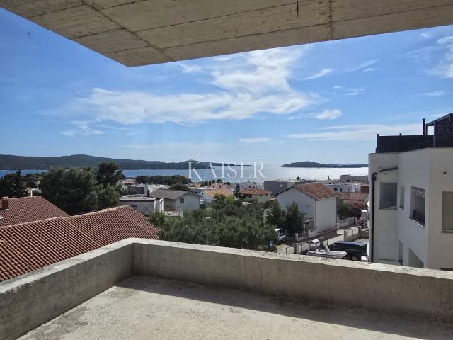 Stan Na prodaju - šibensko-kninska Tribunj - foto 2/8