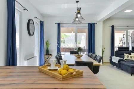 Haus Zu verkaufen -  Privlaka