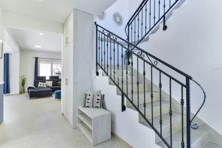 Haus Zu verkaufen -  Privlaka
