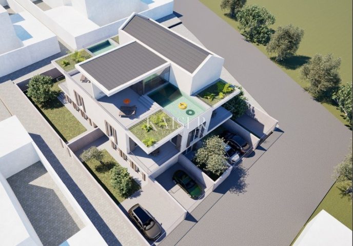 Stan na prodaju 85 m² – Brodarica