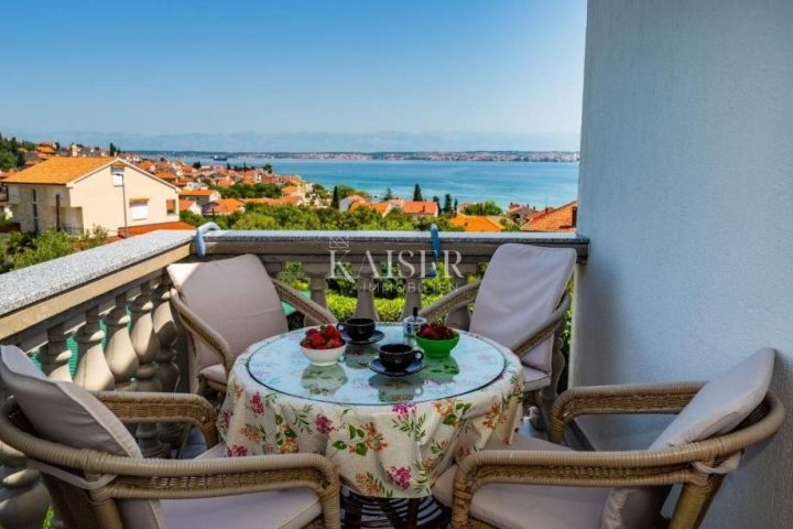 Kuća na prodaju 150 m² – Preko