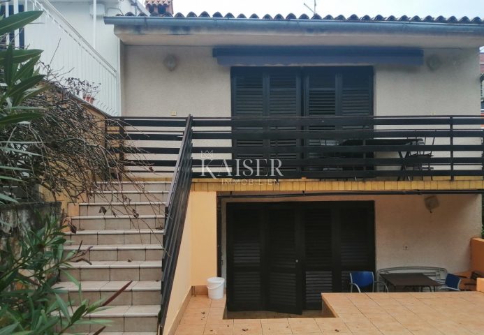 Haus zu verkaufen 140 m² – Zambratija