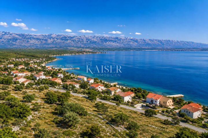 Zemljište na prodaju 1624 m² – Ljubač