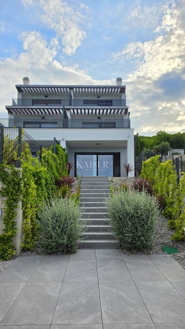 Haus Zu verkaufen - Primorsko-goranska Kostrena - foto 1/19