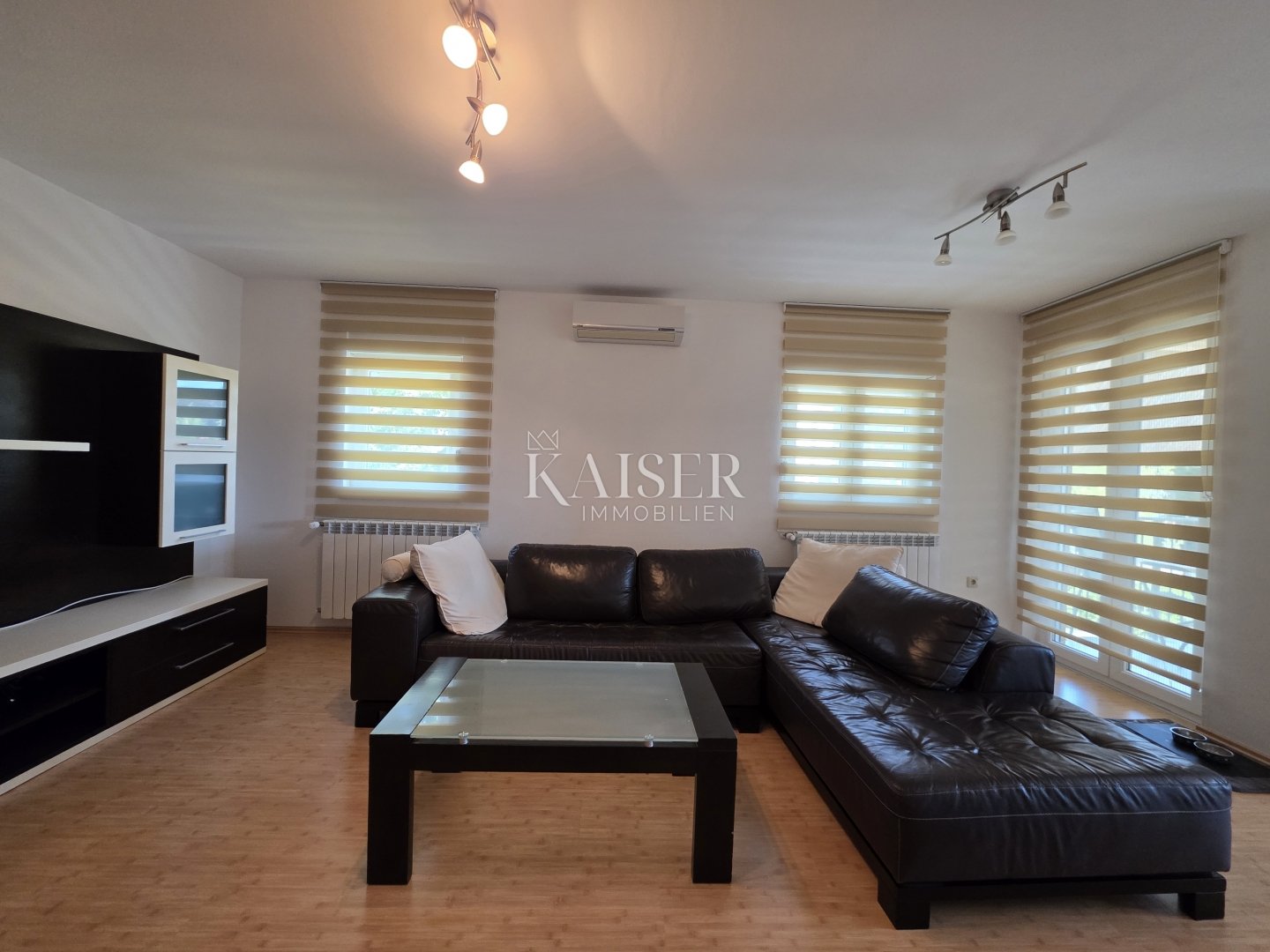 Flat For rent - Istarska Poreč