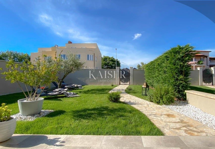 Haus Zu verkaufen - Novigrad - foto 1/32