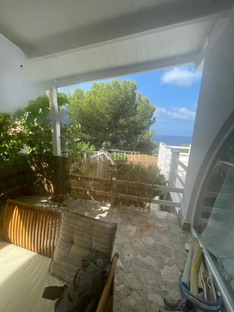 House For sale - Primorsko-goranska Cres