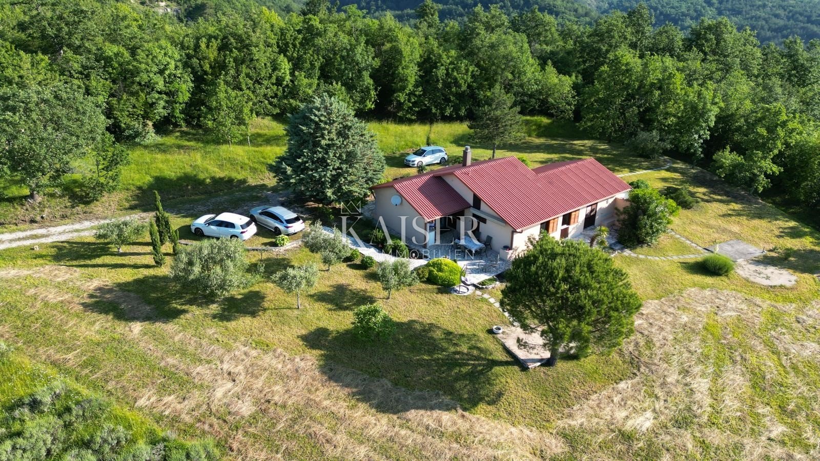 Haus Zu vermieten - Istarska Lupoglav - foto 1/24