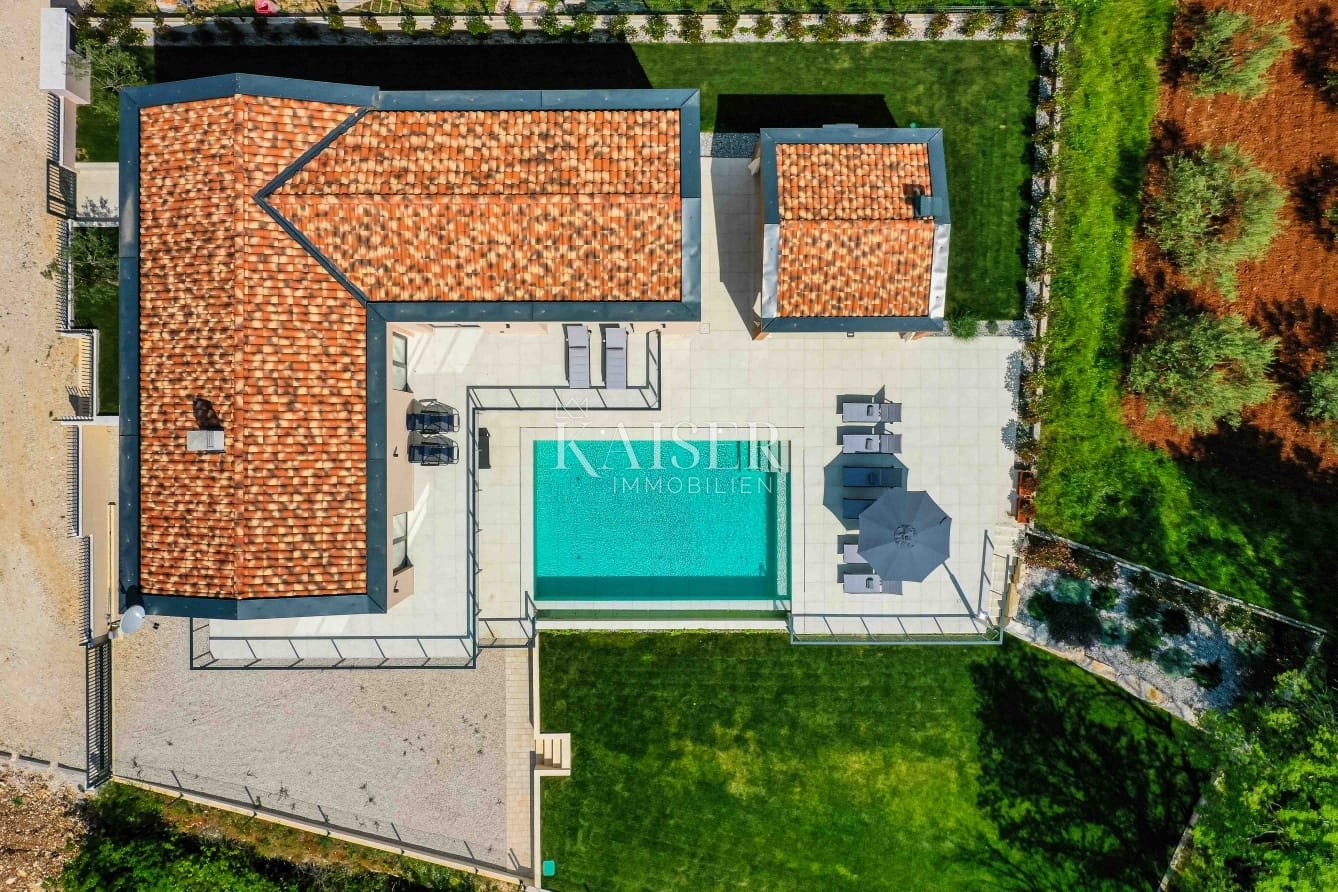 House For sale - Istarska Višnjan