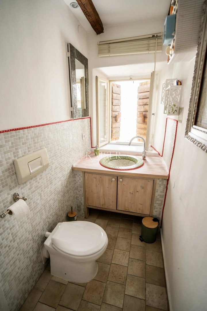 Haus Zu verkaufen - Šibensko-kninska Šibenik