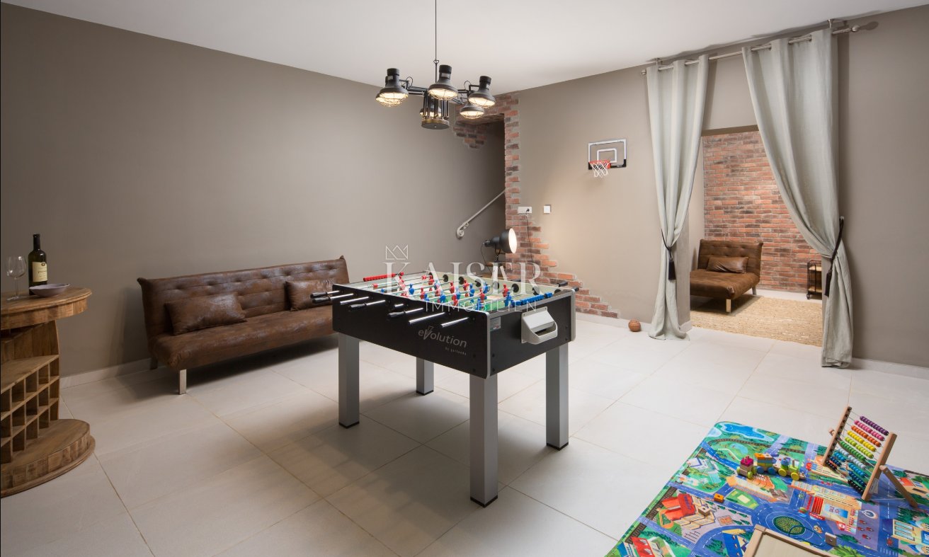 Haus Zu verkaufen - Istarska Višnjan