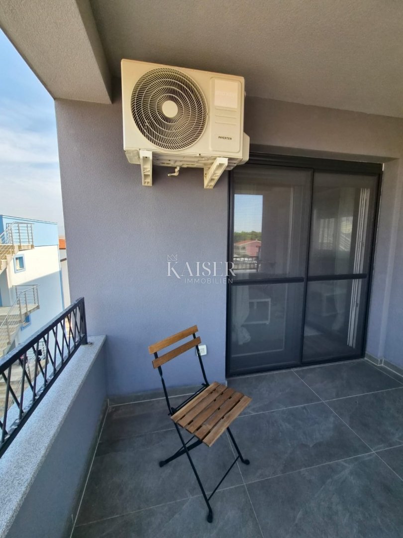 Apartma Naprodaj - Zadarska Vir