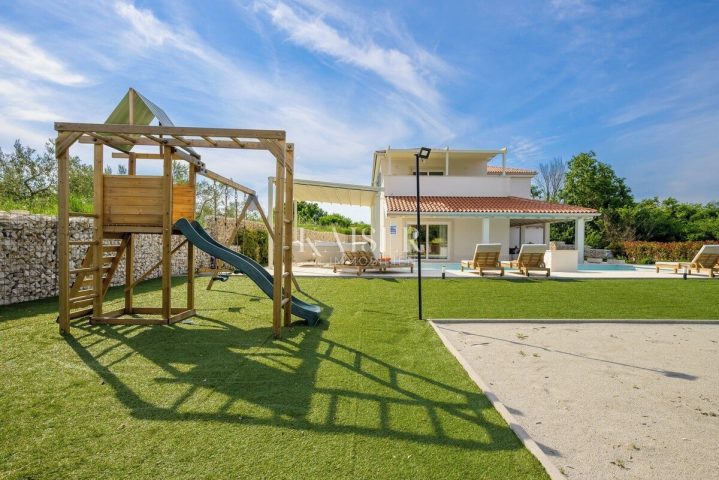 Haus zu verkaufen 322 m² – Barban