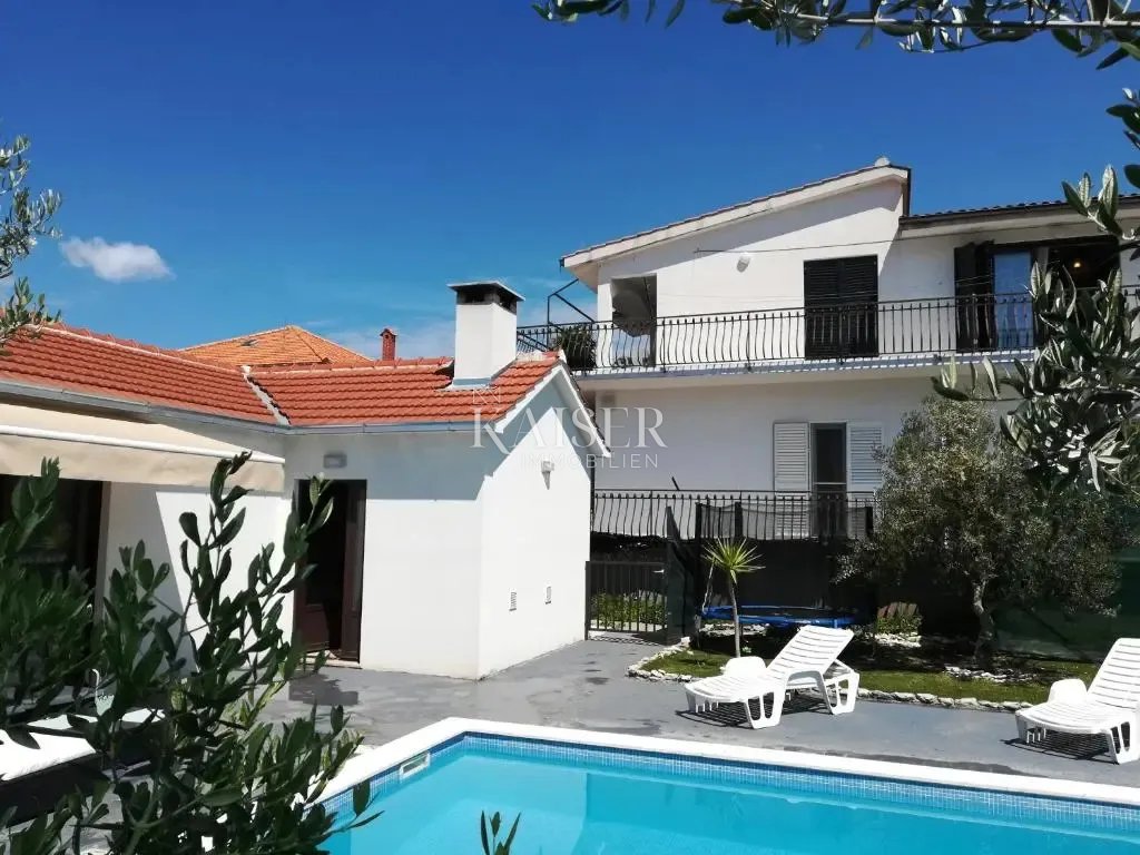 Casa In vendita - Splitsko-dalmatinska Trogir