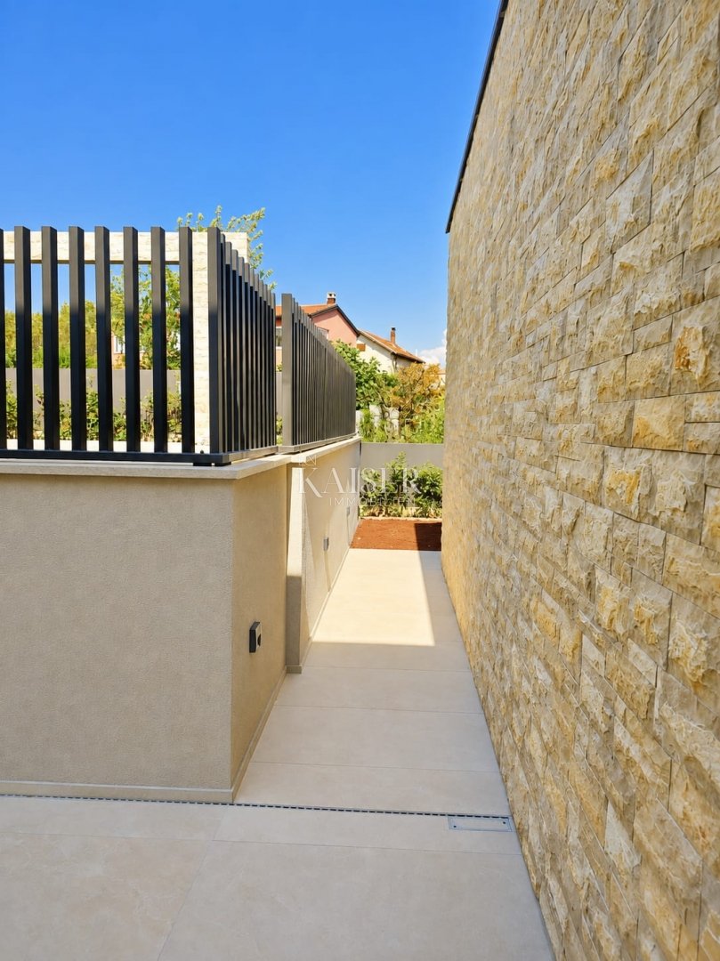 House For sale -  Novigrad