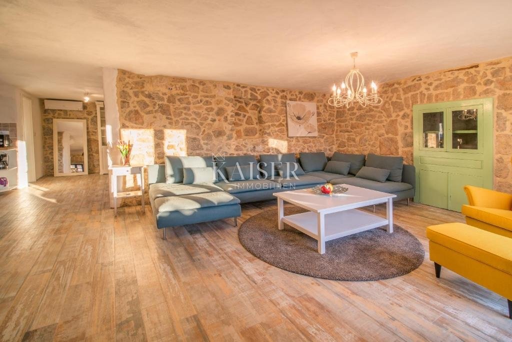 House For sale - Primorsko-goranska Vrbnik