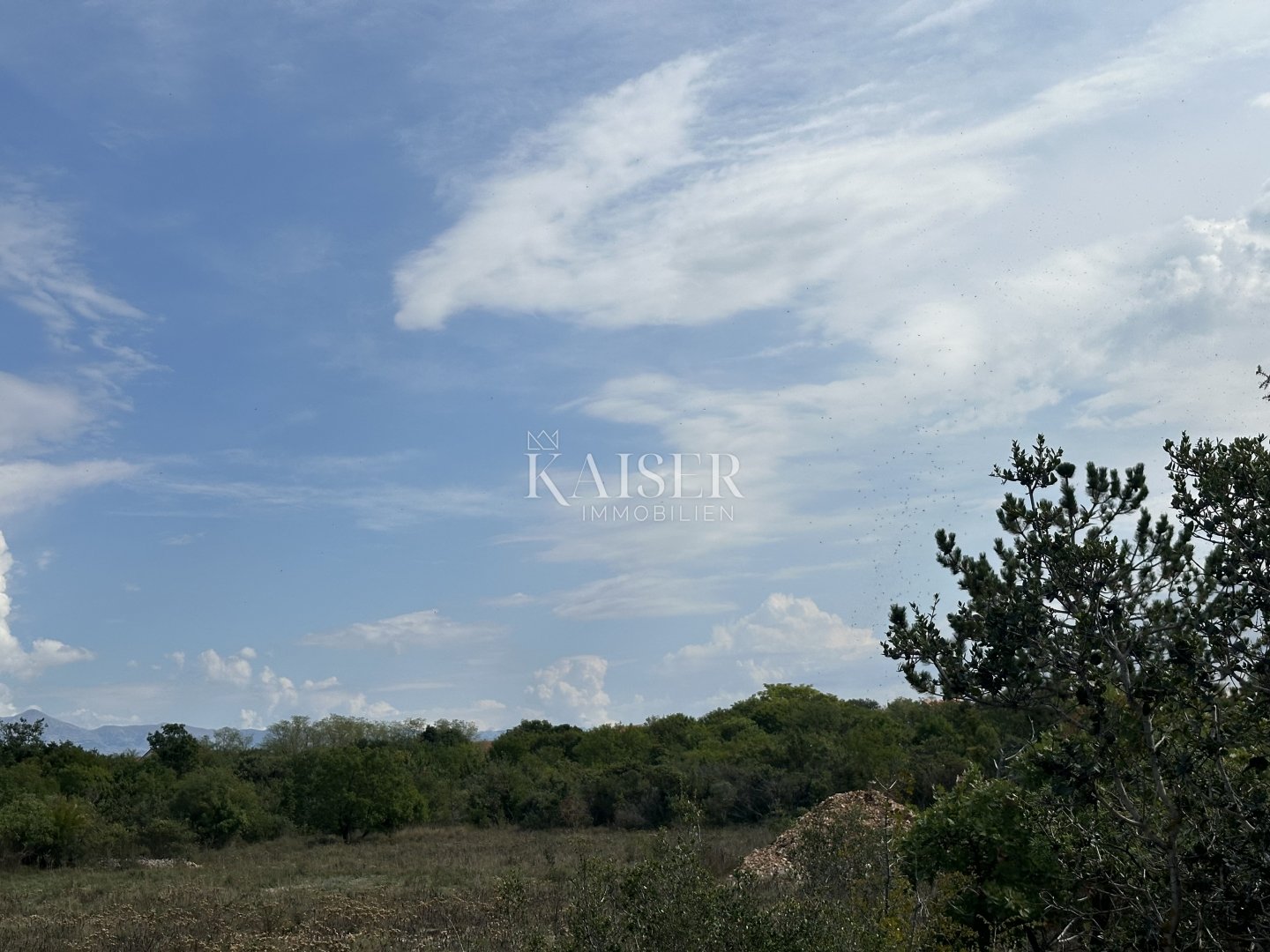 Land For sale - Zadarska Vrsi