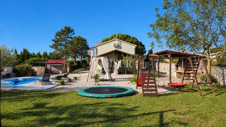 Dům na prodej 95 m² – Svetvinčenat