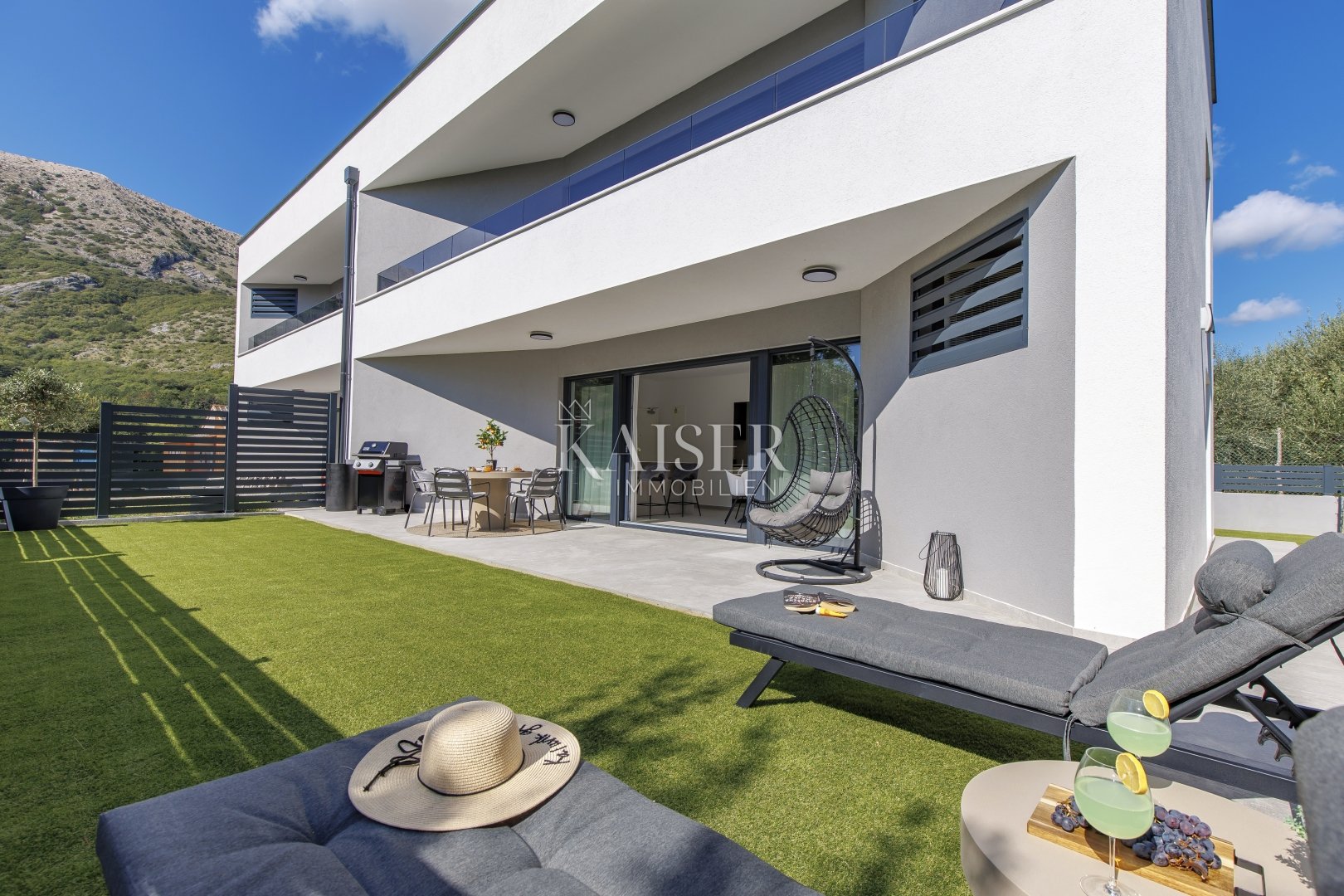Flat For sale - Primorsko-goranska Baška