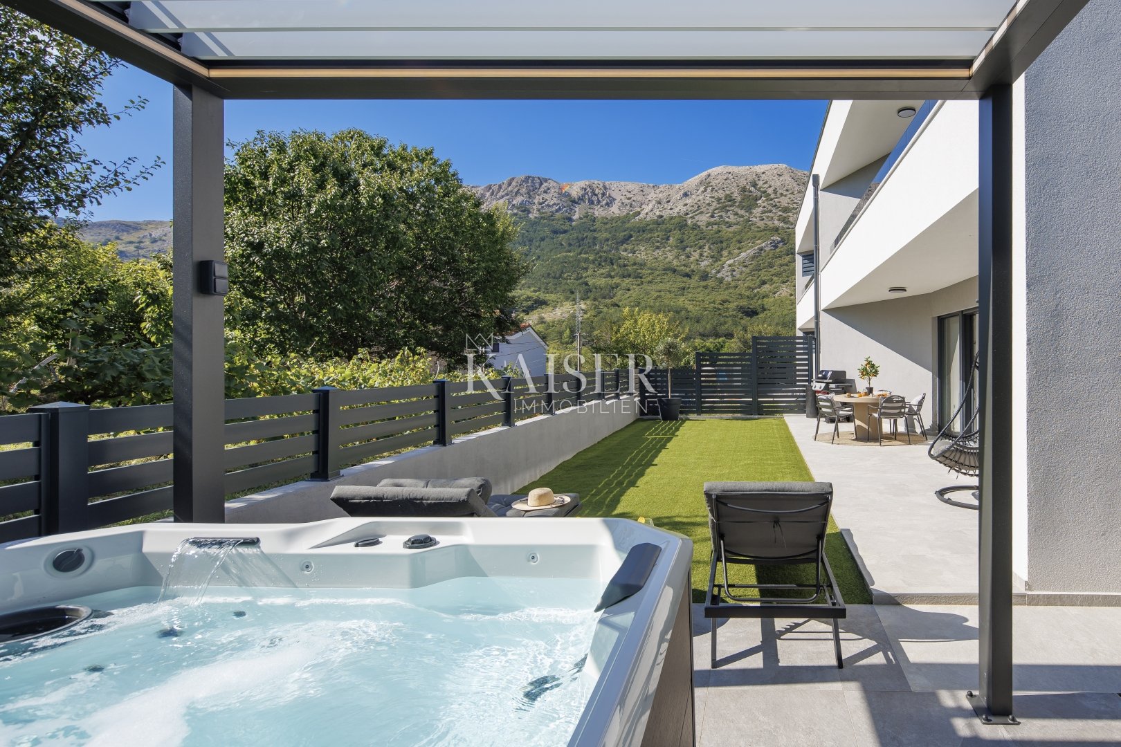 Flat For sale - Primorsko-goranska Baška