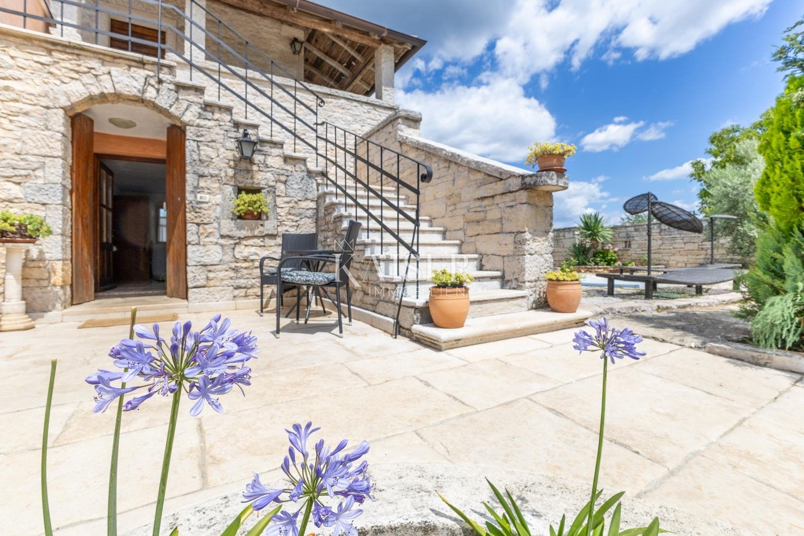 House For sale - Istarska Tinjan