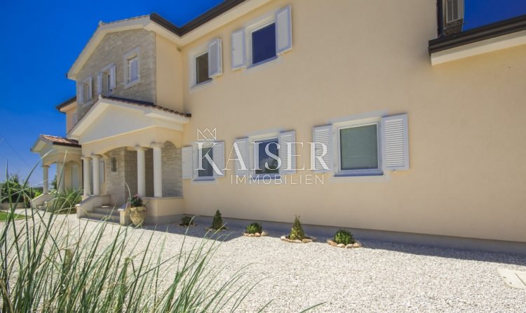 Haus Zu verkaufen - Istarska Kaštelir-Labinci