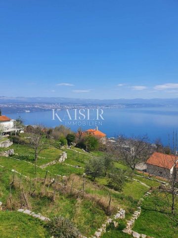 Kuća na prodaju 300 m² – Lovran