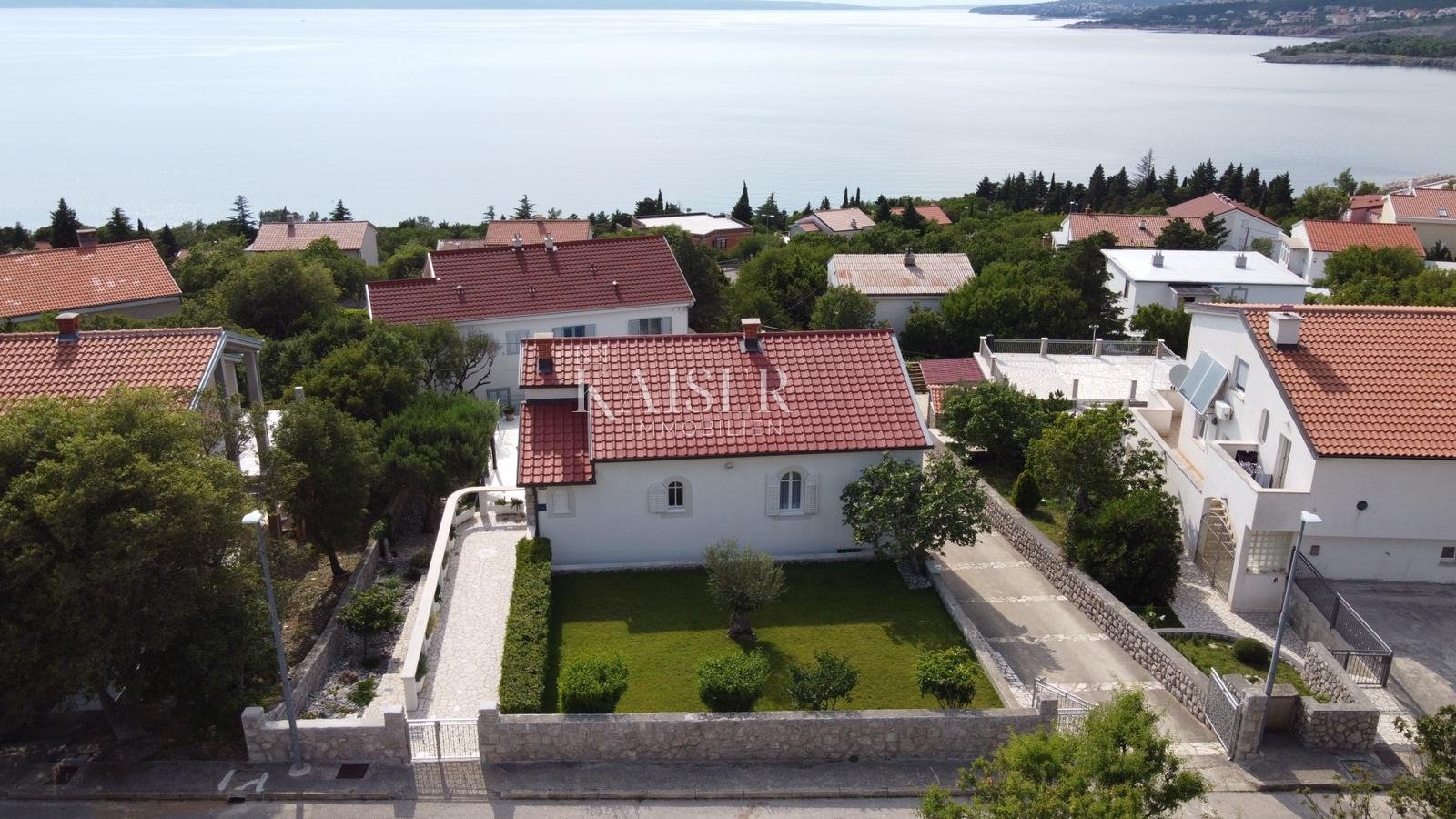 Dom Na predaj - Primorsko-goranska Novi Vinodolski