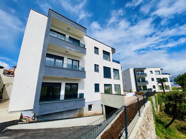 Apartmán na predaj 110 m² – Bregi