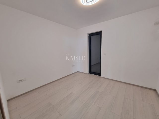 Apartmán Na predaj - Primorsko-goranska Novi Vinodolski - foto 5/9