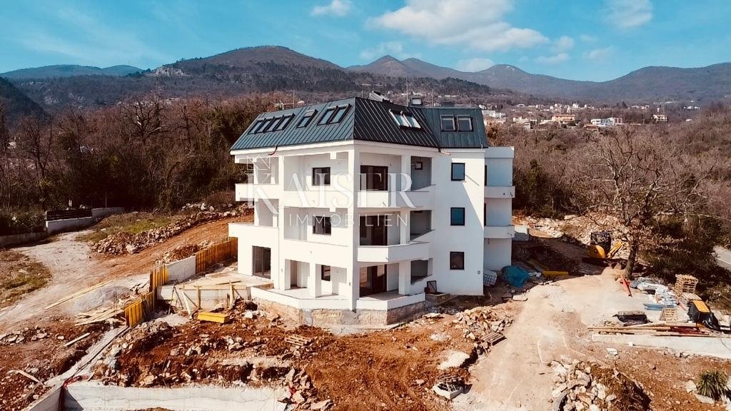 Mieszkanie Na sprzedaż - Primorsko-goranska Opatija - Okolica - foto 1/17