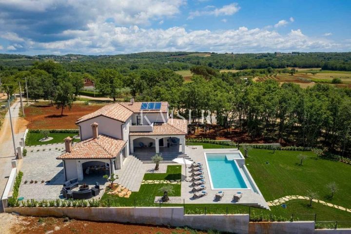 Haus zu verkaufen 280 m² – Poreč
