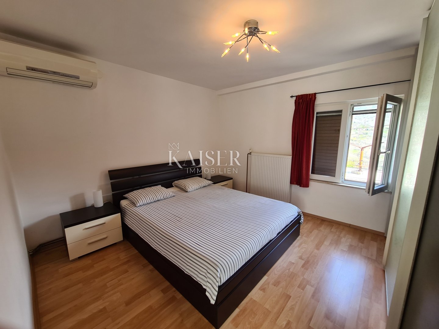 House For sale - Primorsko-goranska Vinodolska Općina