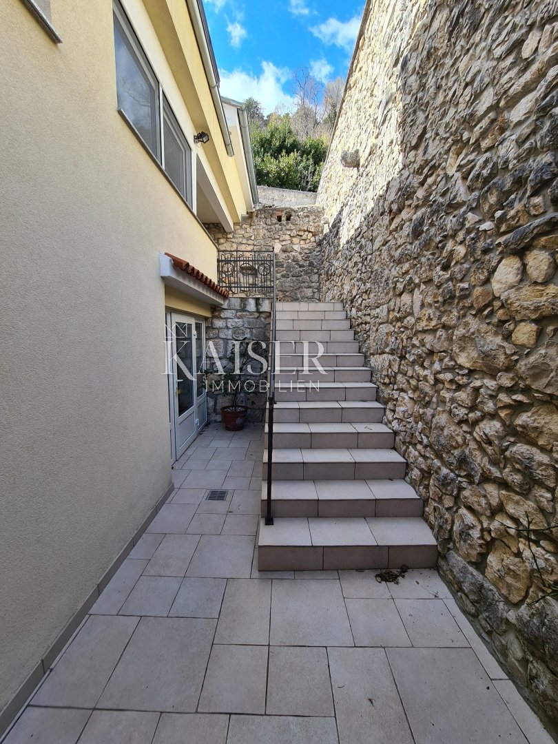 House For sale - Primorsko-goranska Vinodolska Općina